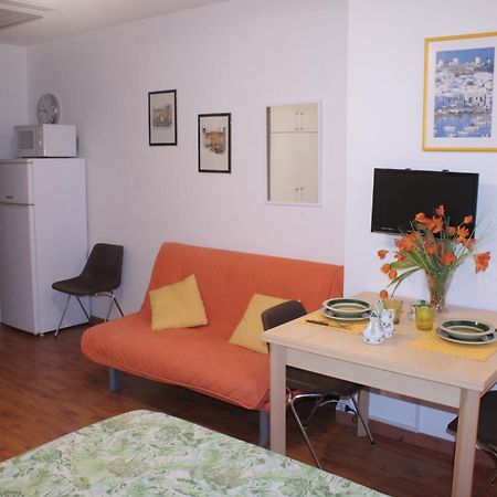 Nice Apartment In 타오르미나 외부 사진